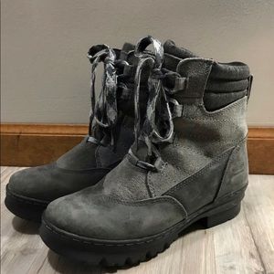 Keen Wapato Waterproof Hiking Boots